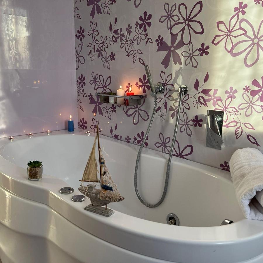 Vip Sul Mare Bed & Breakfast Castellammare di Stabia Eksteriør bilde
