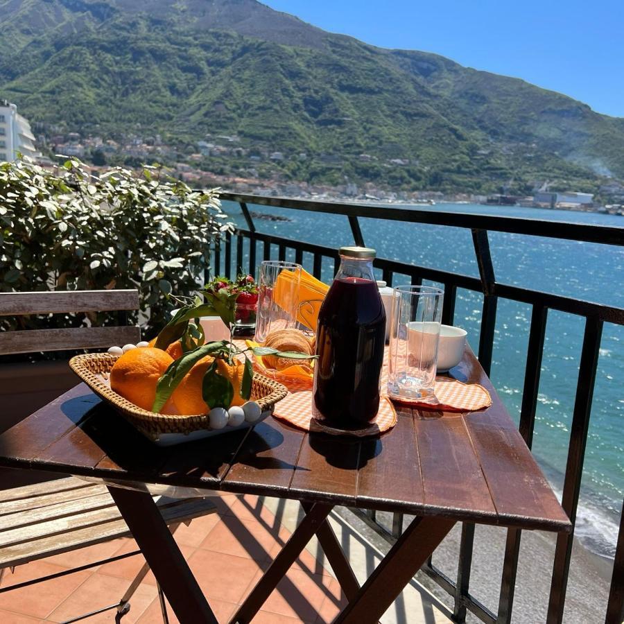 Vip Sul Mare Bed & Breakfast Castellammare di Stabia Eksteriør bilde
